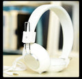 Wired head-mounted sports earphones with microphone in multiple colour options featuring 3.5mm straight plug