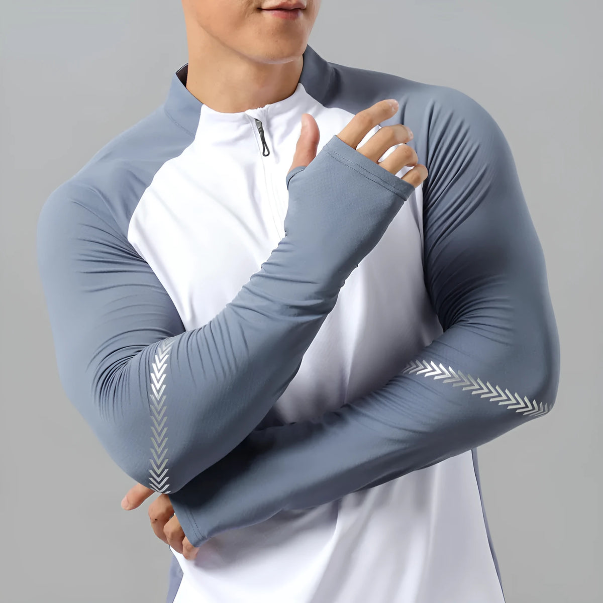 Men's long sleeve half zip stand collar workout top in solid colour, polyester, sizes S to XXXL