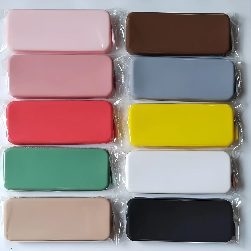Silicone dustproof makeup brush storage bag in assorted colours showing compact size
