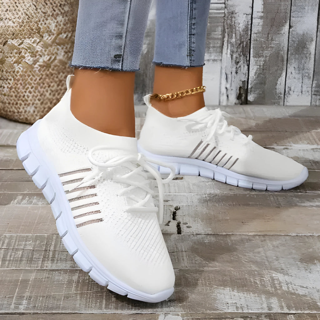 Women's breathable sneakers in multiple colours with rubber soles and lace-up front