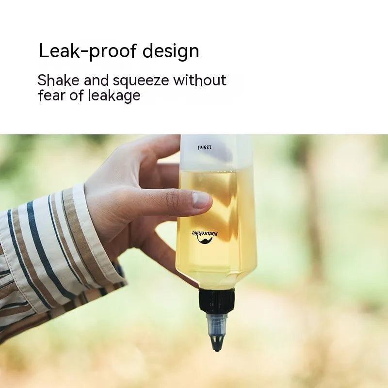 Naturehike six-piece set of simple white portable plastic seasoning bottles for outdoor use.