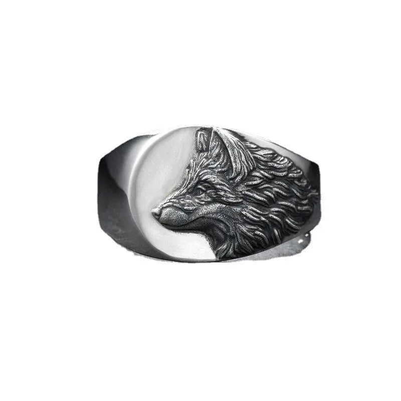Men's geometric wolf head alloy ring in silver, showing detailed retro design on a solid metal band.