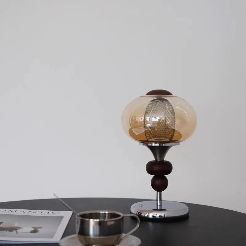 Solid wood palace-style table lamp with touch control and three colour lighting