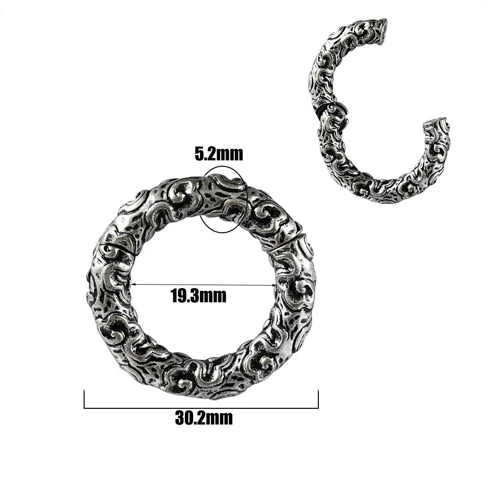 Stainless steel fashion earrings with geometric totem pattern in electroplated finish