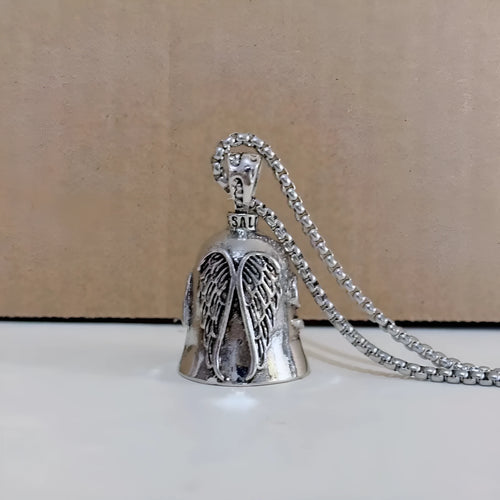 White vintage angel wings feather keychain and necklace set with electroplated finish