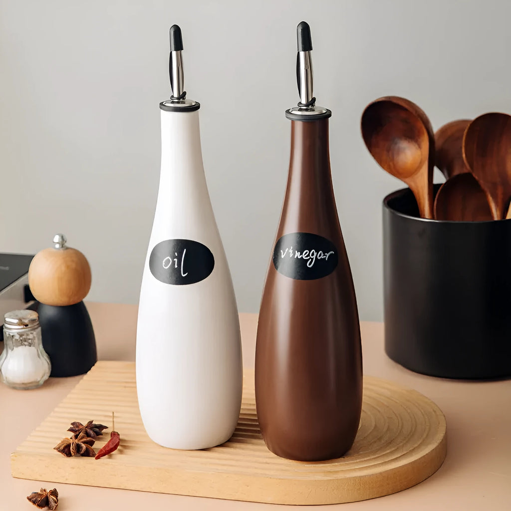 Ceramic oil pot with funnel and brush, 650ml capacity in black, coffee, or white ceramic