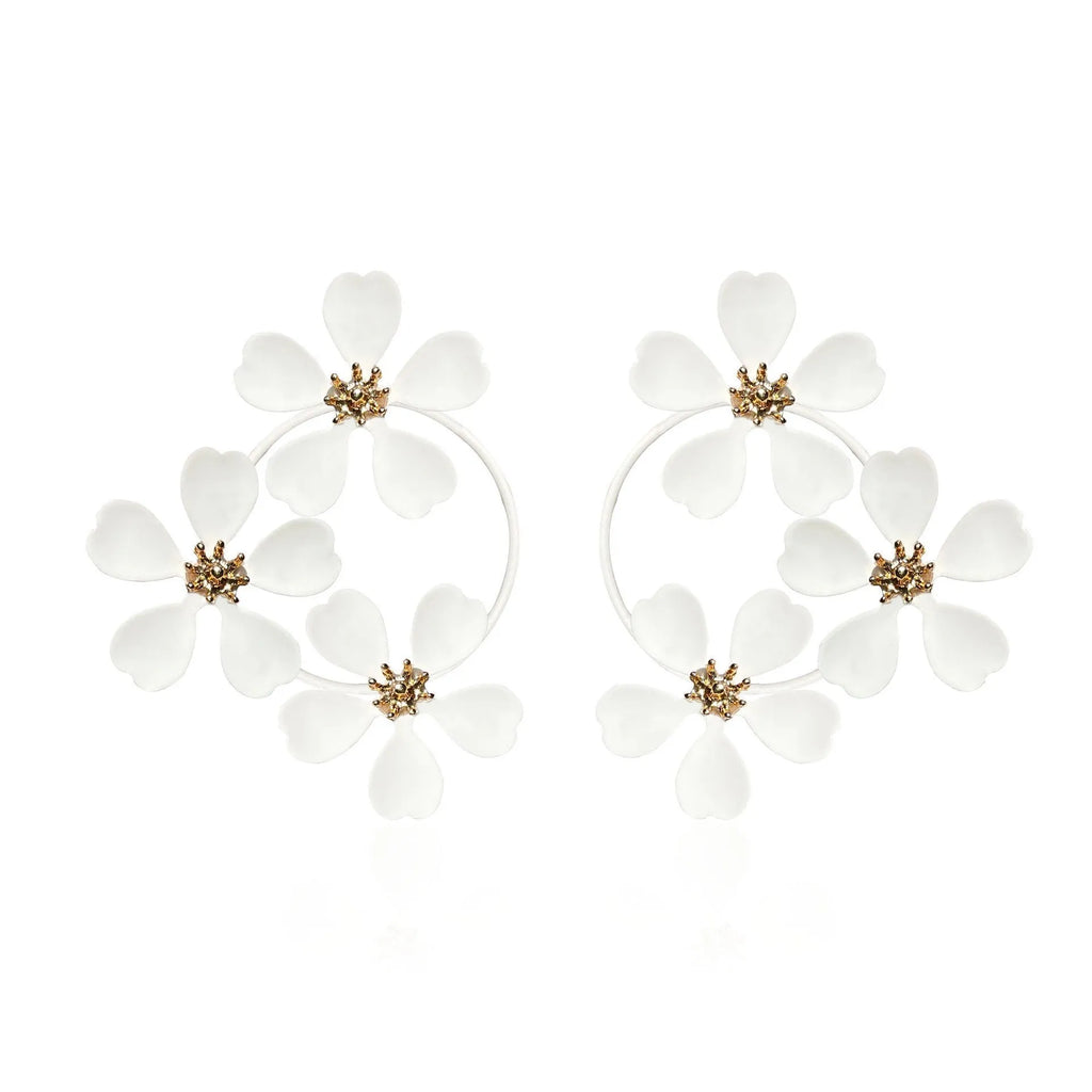 Retro floral earrings for women in iron with black or white baking varnish finish