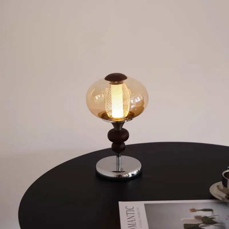 Solid wood palace-style table lamp with touch control and three colour lighting