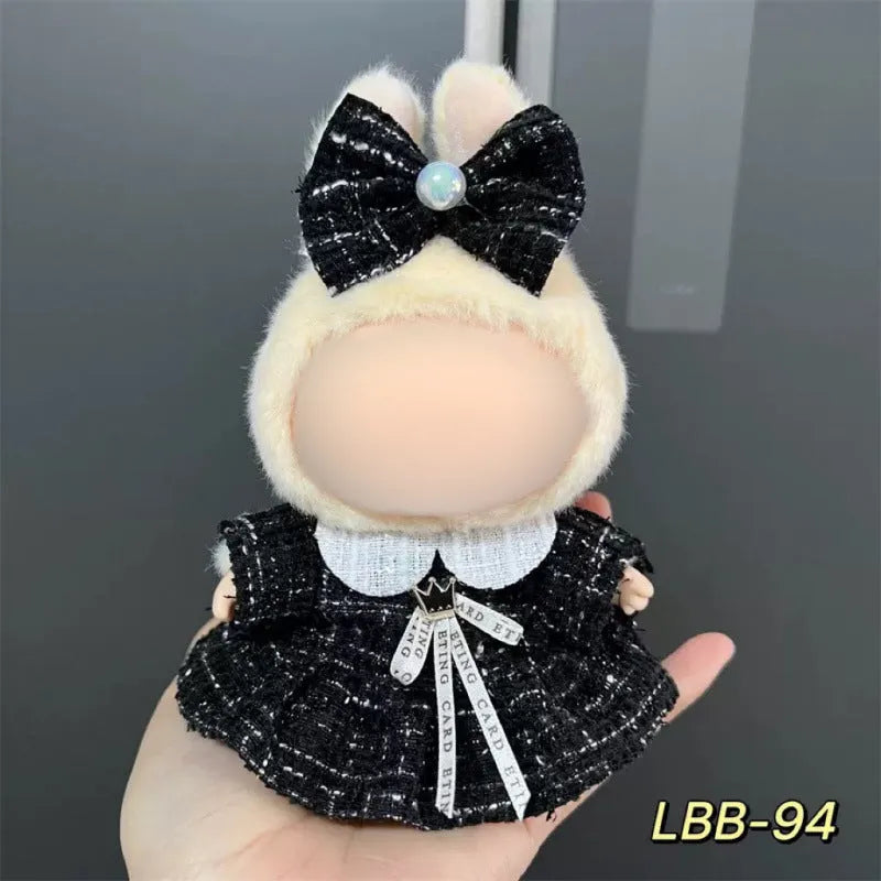 Plastic doll costume for a 17cm tall vinyl figurine on a white background.