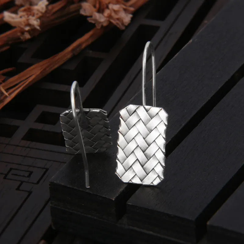 Women's silver geometric earrings with diamond plaid woven pattern