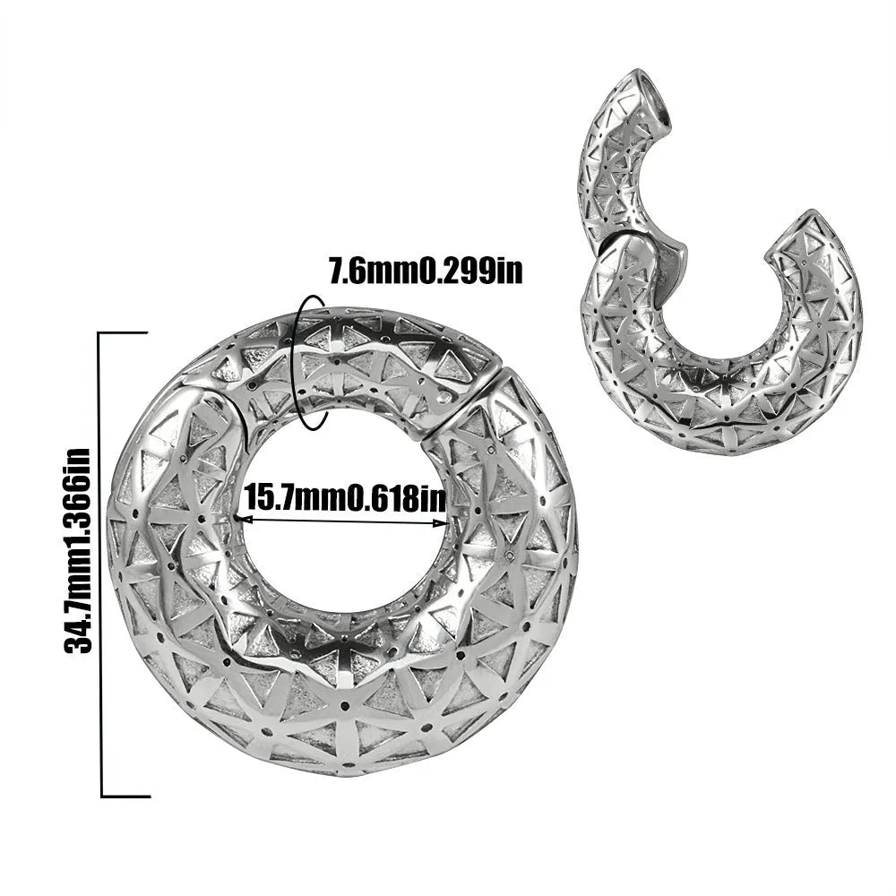 Stainless steel fashion earrings with geometric totem pattern in electroplated finish
