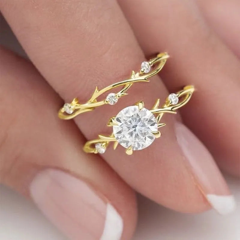 Rose gold copper geometric couple ring set with simulation diamonds on a white background, size No.8 shown