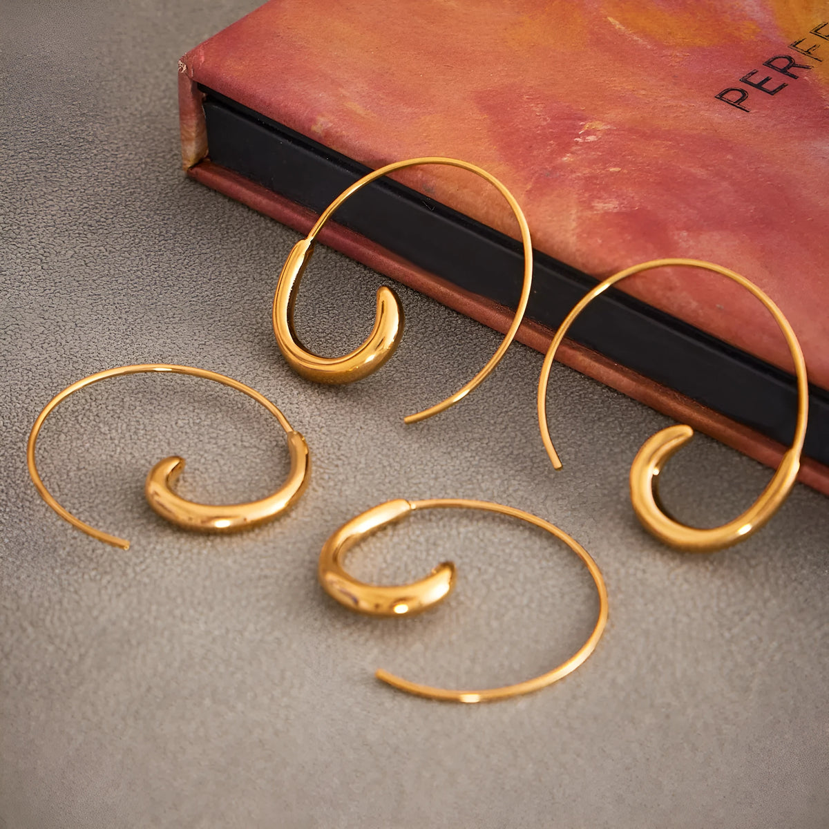 Gold-plated stainless steel geometric ring earrings for women, ins style, one pair, gold or steel finish