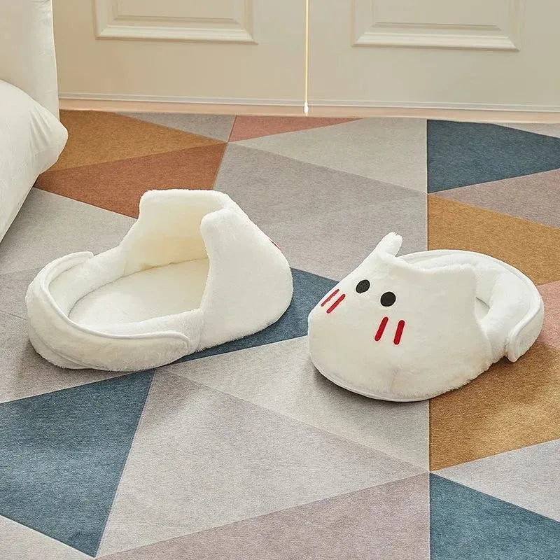 Plush round cat and small dog bed with removable cover in gray colour, size S