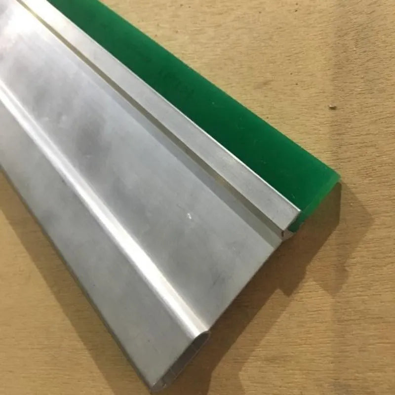 Green aluminium alloy scraper tool with 50cm length and 10cm width for window cleaning