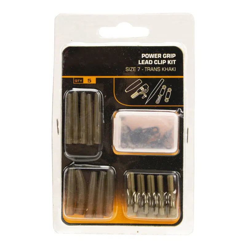 A 30-piece European carp fishing accessory kit containing anti-winding pipes, threaded hose, rotation components, and screws.