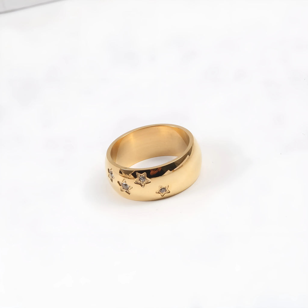 Gold titanium steel ring with star-shaped zircon inlay, diamond set, geometric Korean style