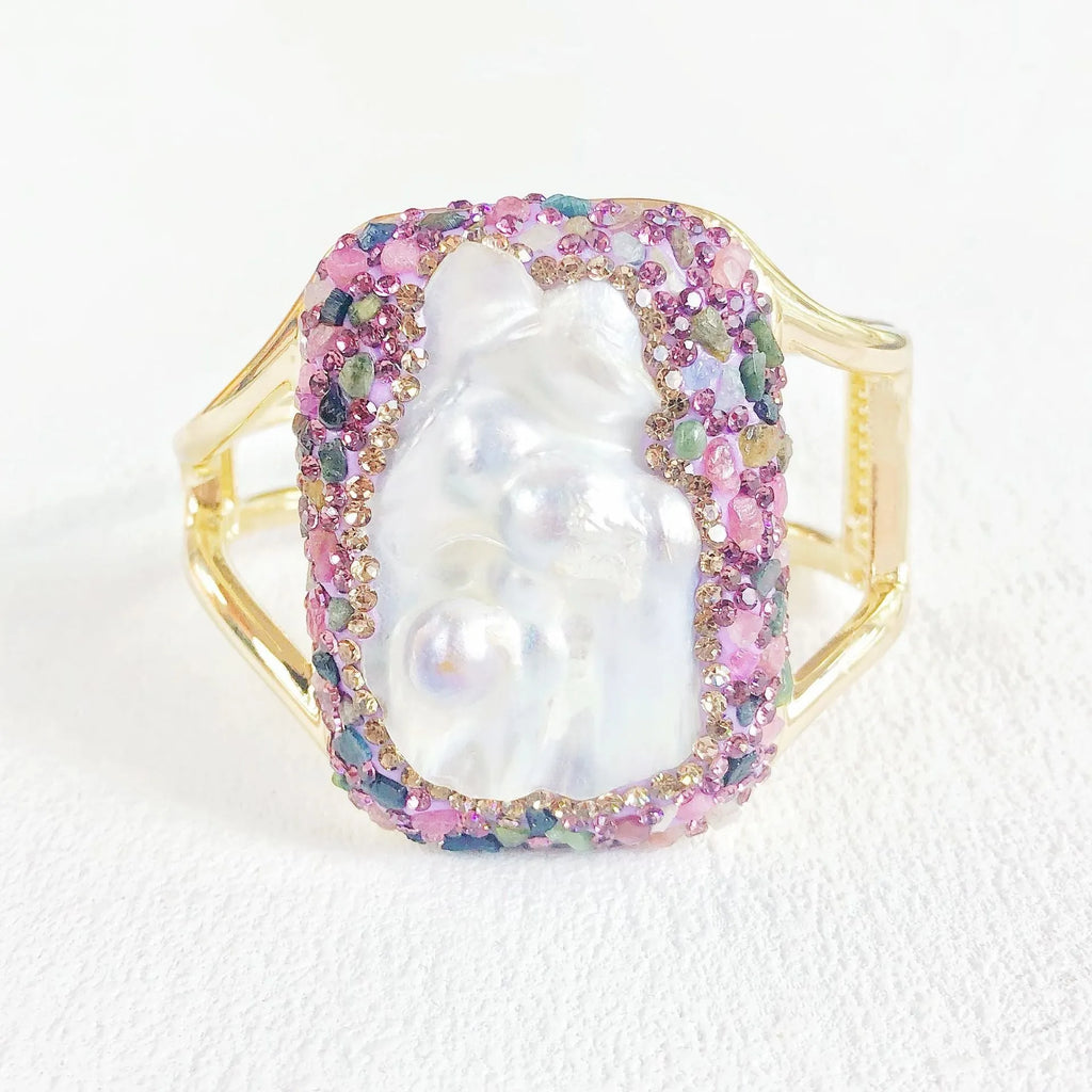 Handmade natural baroque pearl bracelet in purple colour with irregular pearl shapes