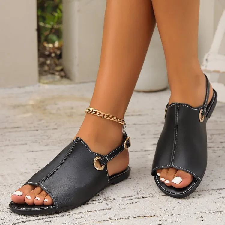 Solid peep-toe sandals with back-strap buckle in black for women, flat rubber sole, PU upper