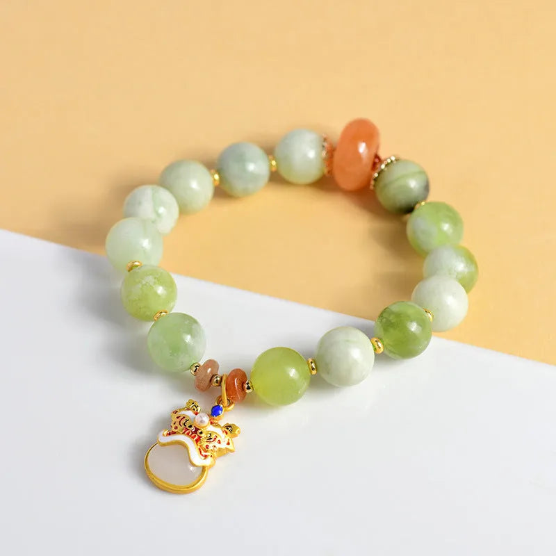 Handmade jade pendant bracelet with green milk-in-water Xingshi stone and 10mm geometry-shaped pendant