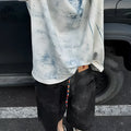 Men's loose fit tie dye print t-shirt in Korean style with round neck and short sleeves.