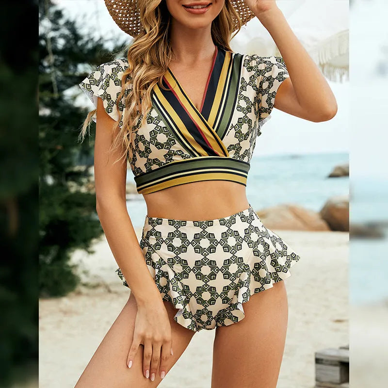 Green flounced backless lace-up V-neck split bikini swimsuit with adjustable fastening