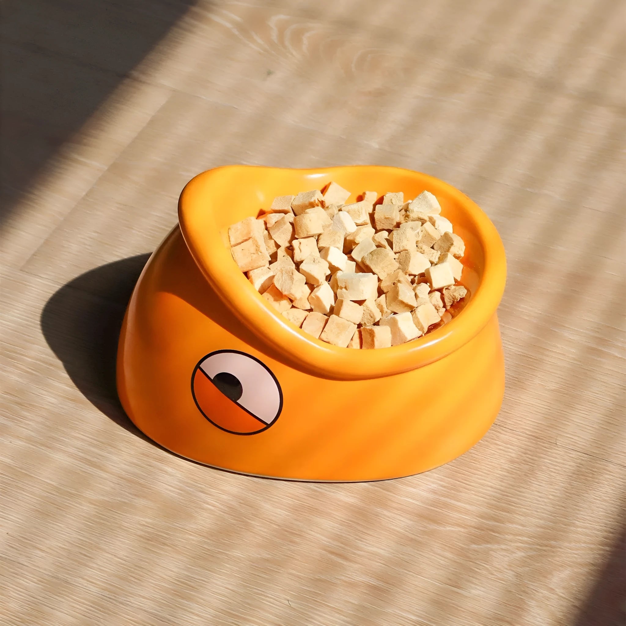 Orange ceramic overturning-proof pet bowl with fish head goldfish mouth design, 196x121x149mm