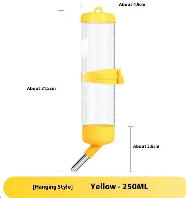 Green plastic ball kettle leak-proof water feeder for small pets with 125ml capacity.