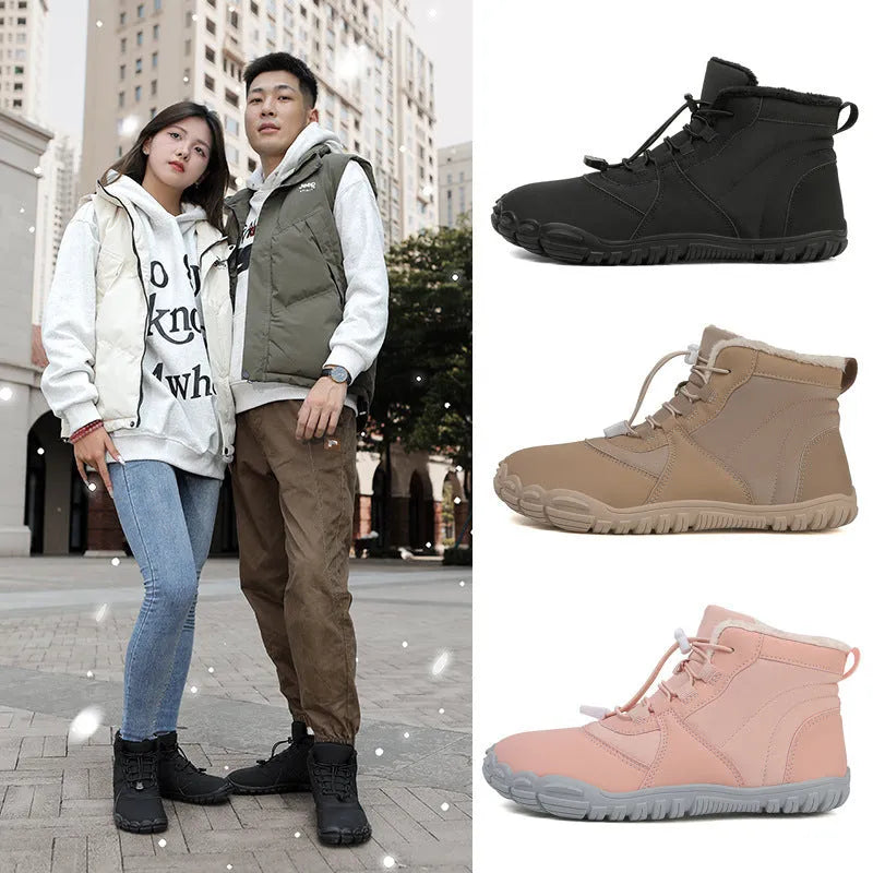 Unisex round-toe lace-up snow boots in black on a wet surface, showcasing the rubber sole tread.