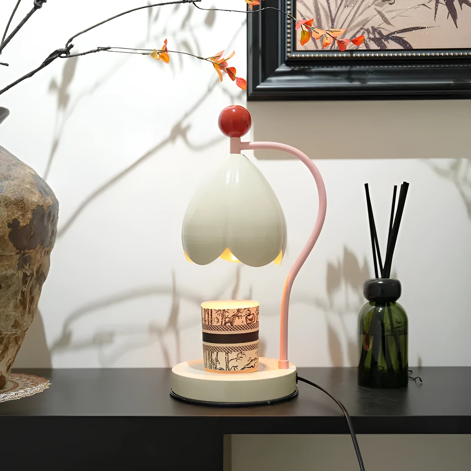 Ancient style melting wax fragrance lamp with metal holder in cream white or dark green options
