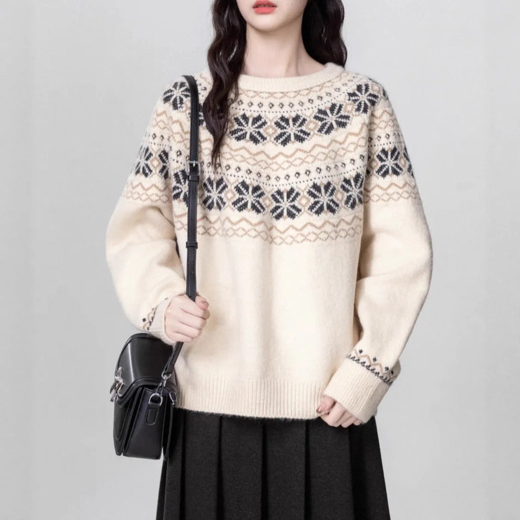 Women's vintage Fair Isle geometric pattern pullover sweater in Milky White, loose fit.