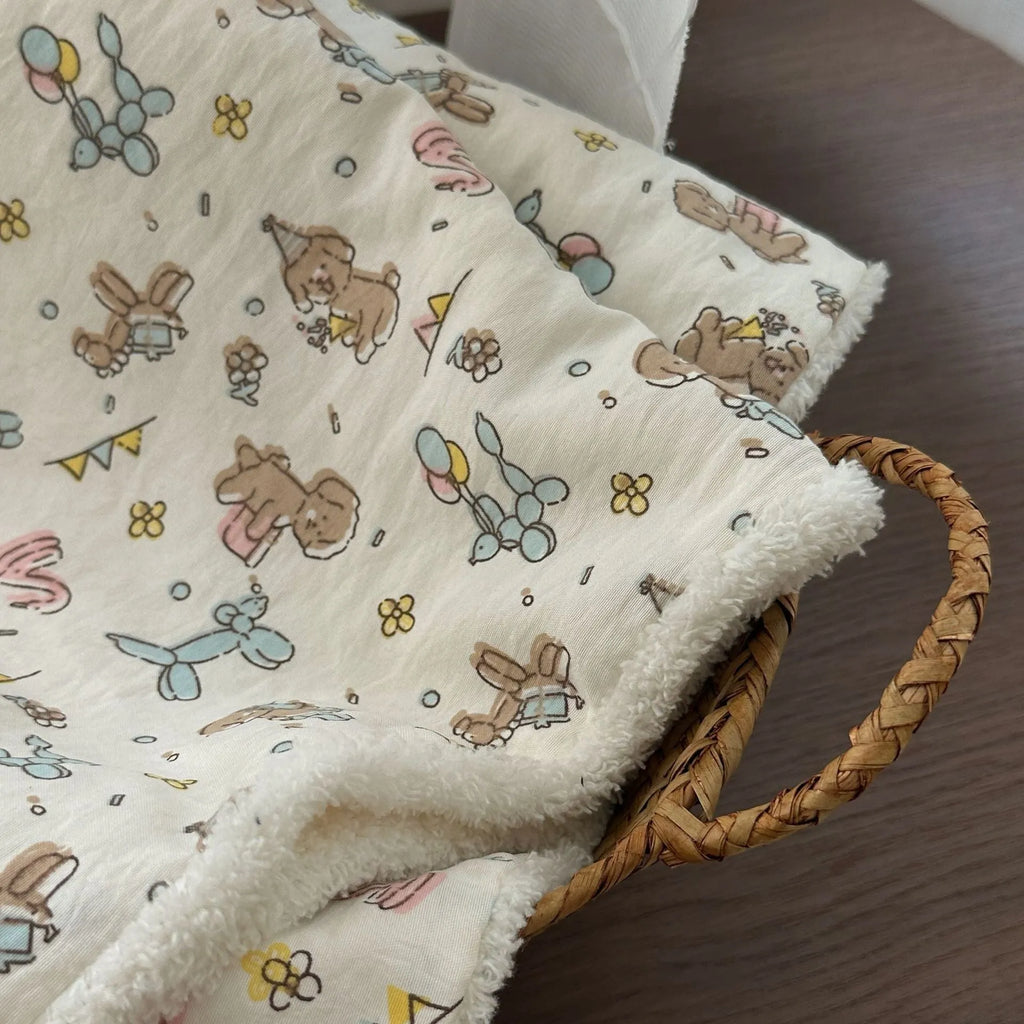 Skin-friendly cloth cat bed in 30x20 pillow size for cage