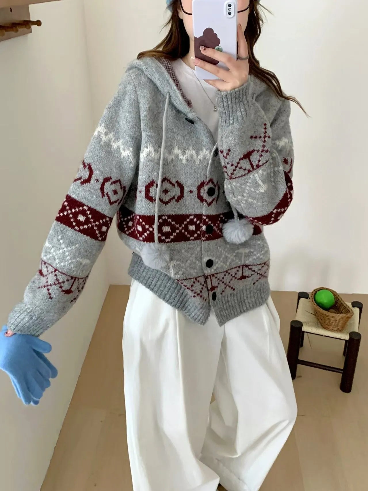 Geometric patterned acrylic brocade sweater coat in grey, loose fit with long sleeves.