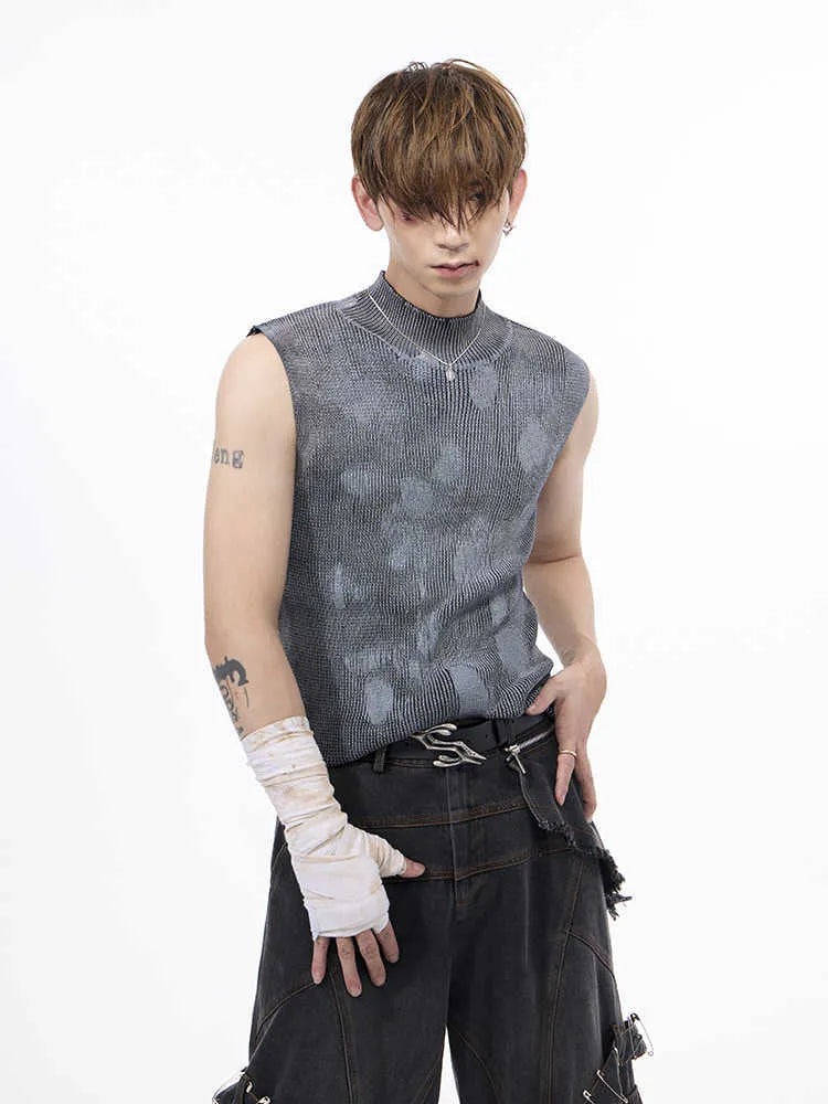 Men's black silver pastebrushing wool turtleneck vest with sleeveless design and stand collar