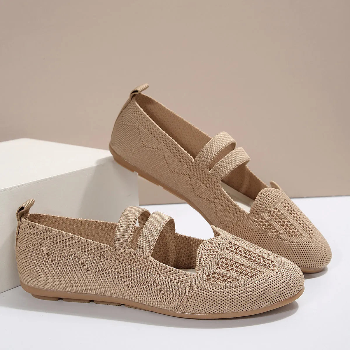 Women's casual mesh flats black low-cut round toe slip-on shoes with hollow detailing and rubber sole