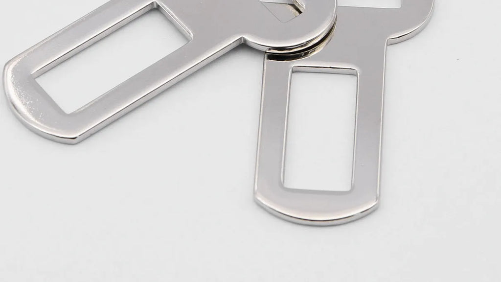 Silvery 26mm metal pet safety buckle for leash and restraint applications