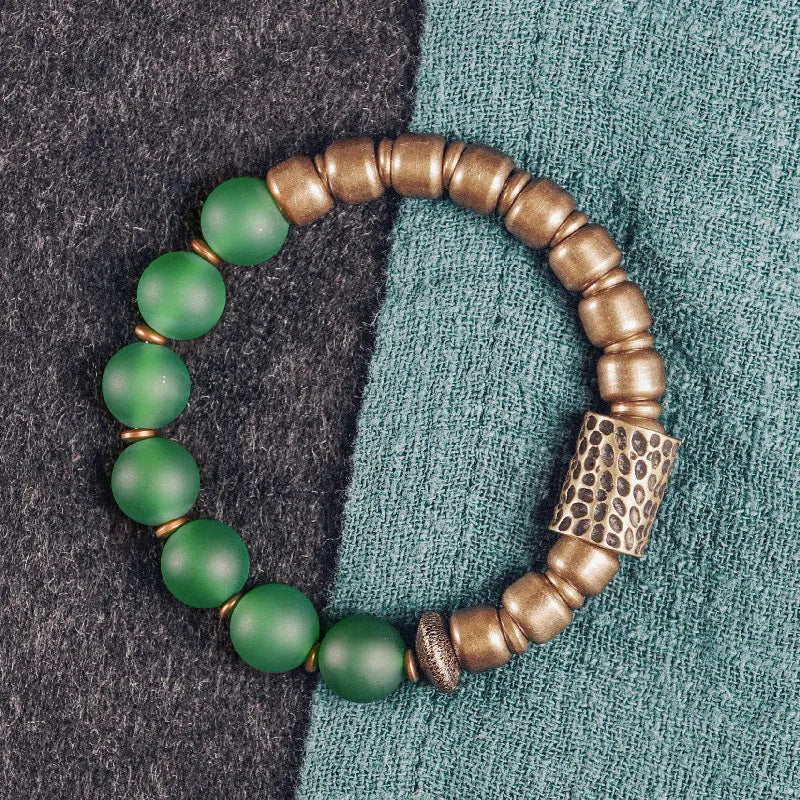 Retro ethnic style couples bracelet made from natural green and red agate stones on a sizing chart showing 15, 16, 17, 18 yard options.