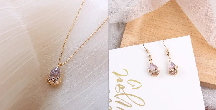 Crystal water drop pendant necklace on adjustable short collar chain, silver or gold plated alloy for women