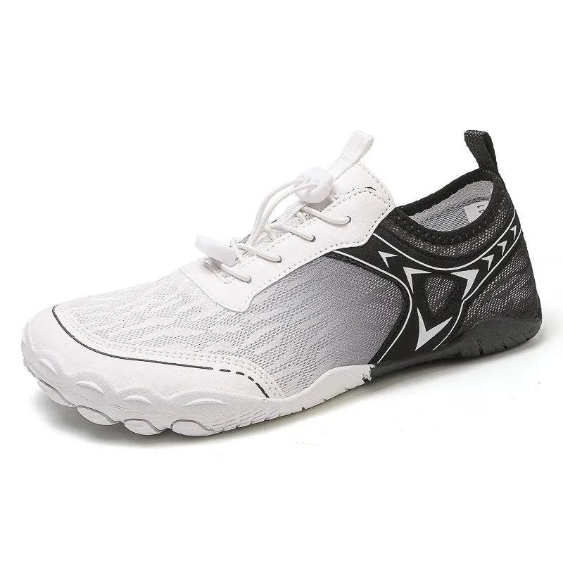 Five finger non-slip upstream shoes in army green with rubber sole and elastic band