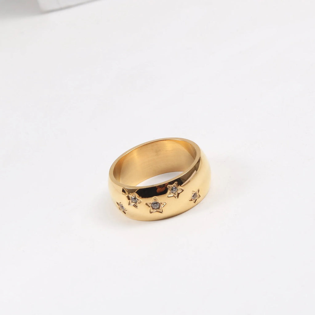 Gold titanium steel ring with star-shaped zircon inlay, diamond set, geometric Korean style