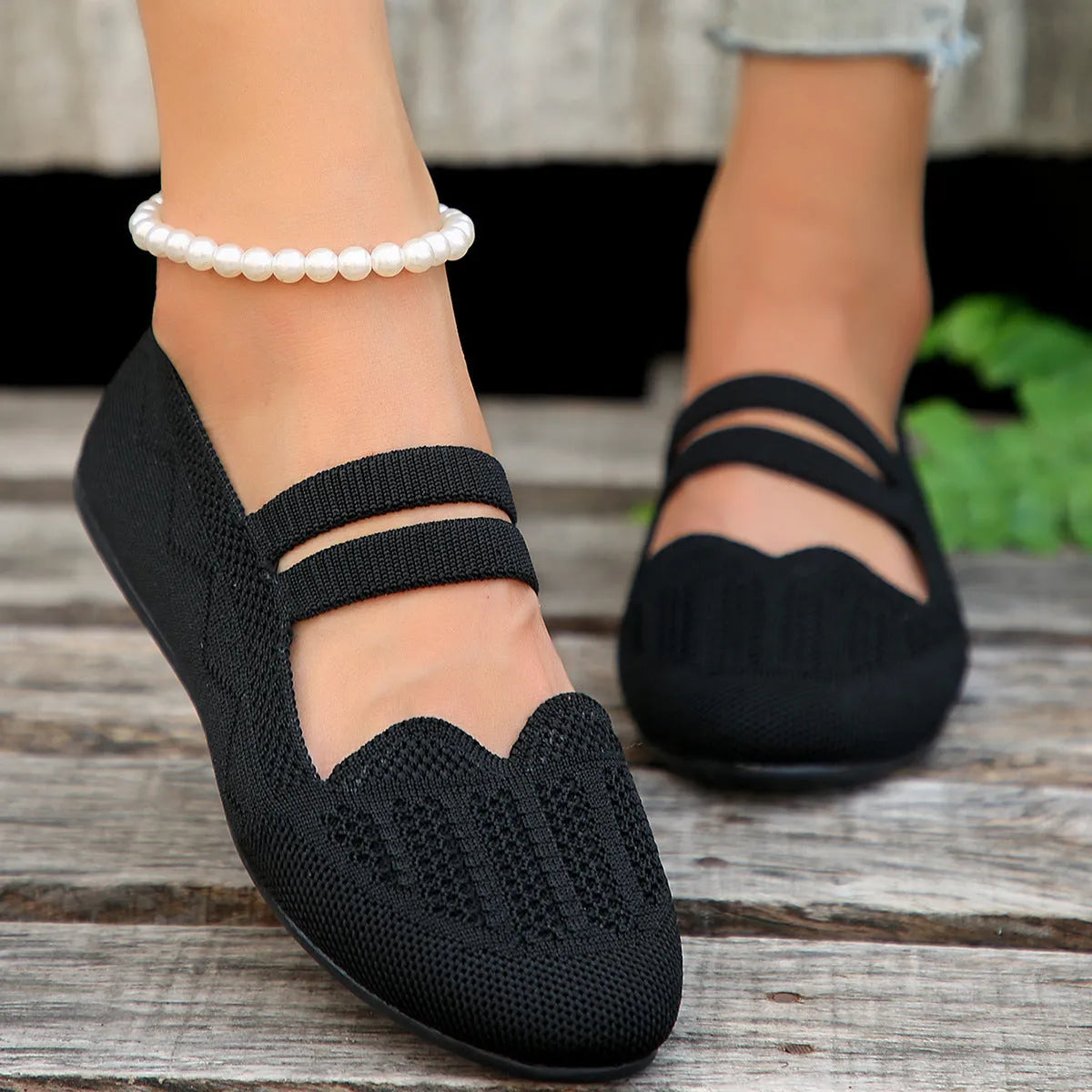 Women's casual mesh flats black low-cut round toe slip-on shoes with hollow detailing and rubber sole
