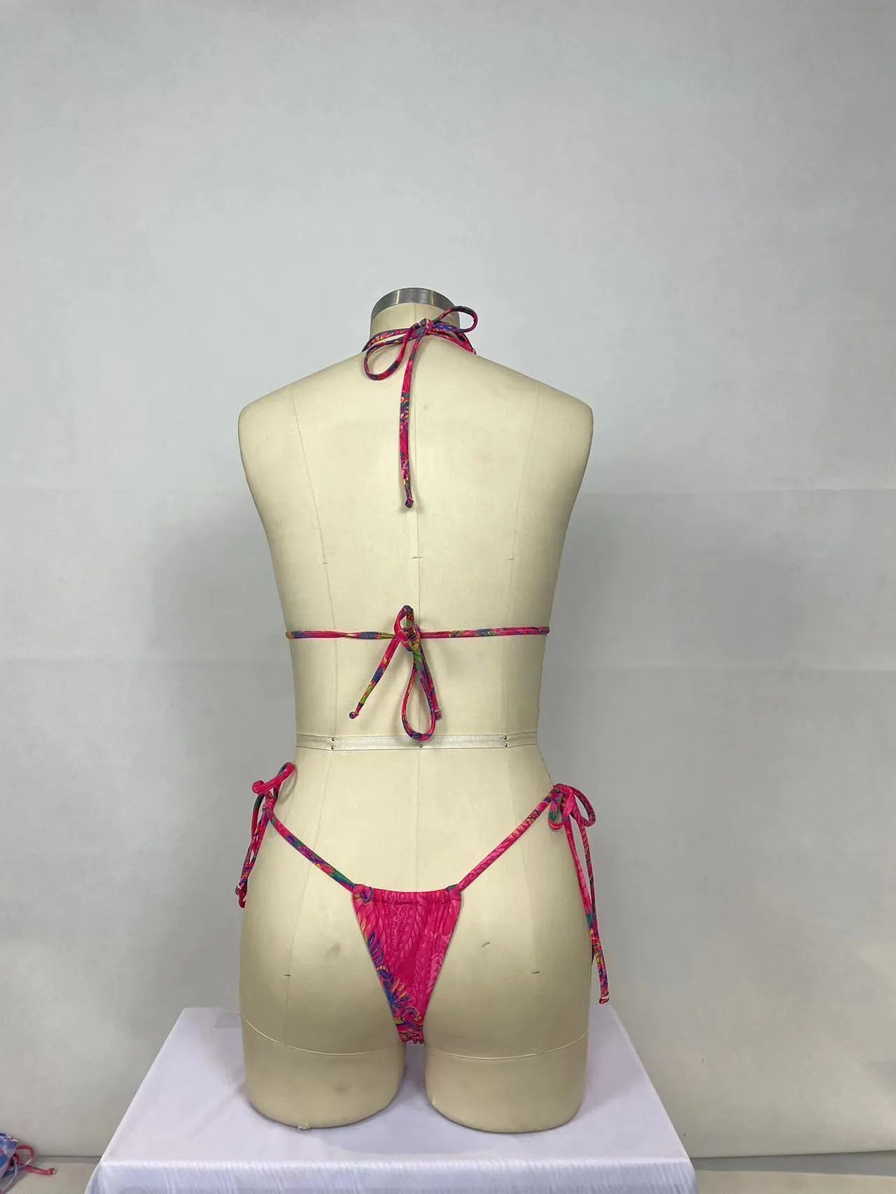 Women's pink nylon bikini two-piece set for swimming and wading activities