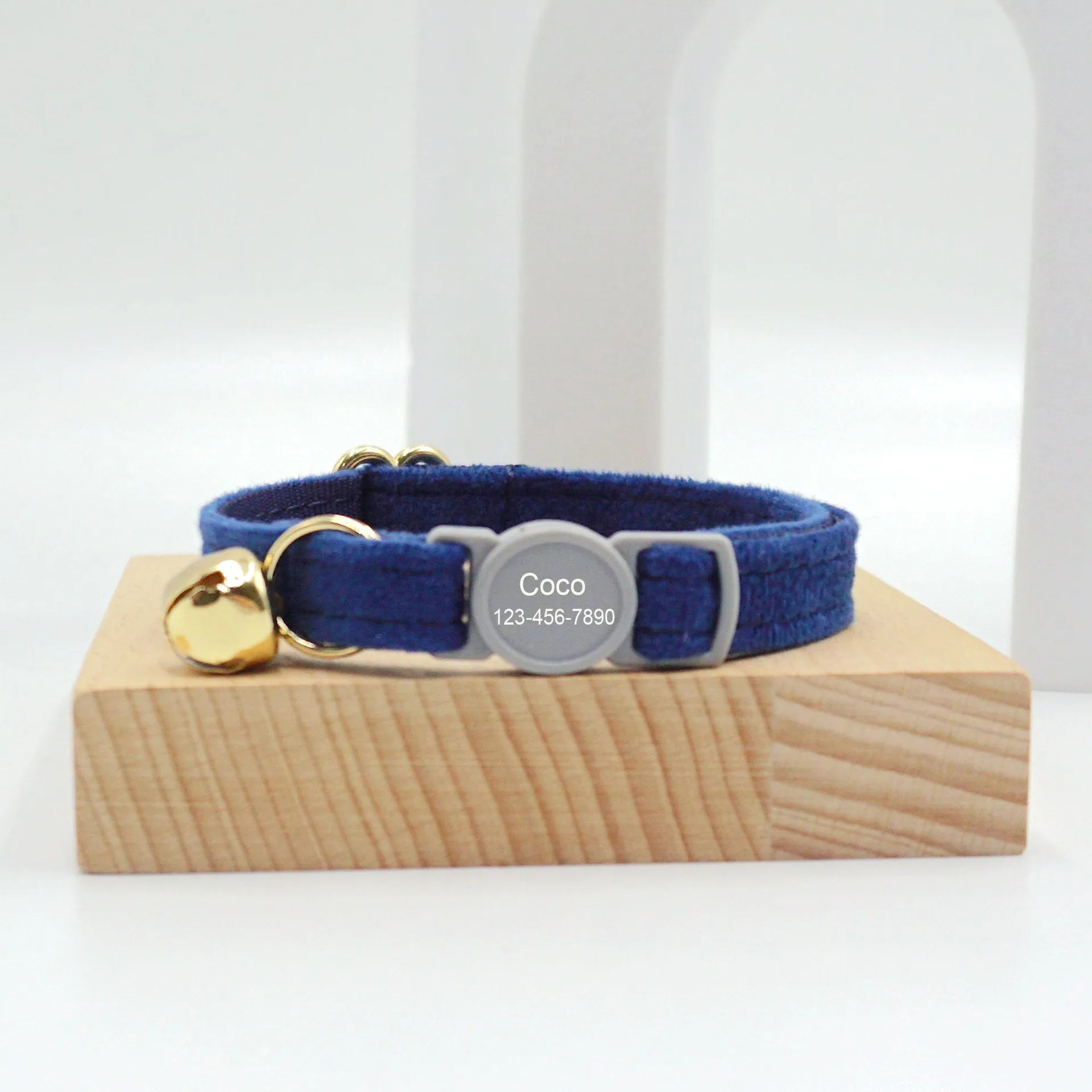 Cat collar with safety buckle and bell, available in corduroy or velvet, in multiple colours for small cats.