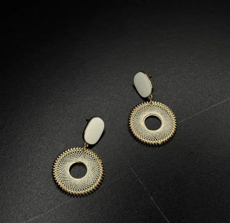 Galvanised geometric Chinese-style earrings with petal elements in zinc alloy