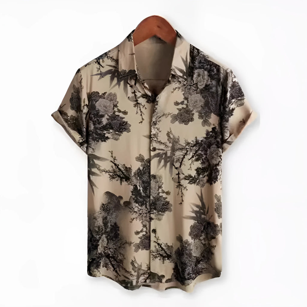 Hawaiian style short sleeve shirt with lapel collar and floral digital print, made from elastic polyester fabric.