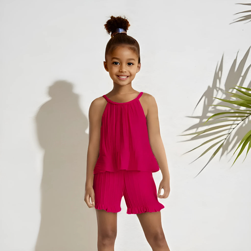 Girls cold-shoulder sleeveless vest and shorts two-piece set in polyester, shown in creamy-white, rose red and dark green