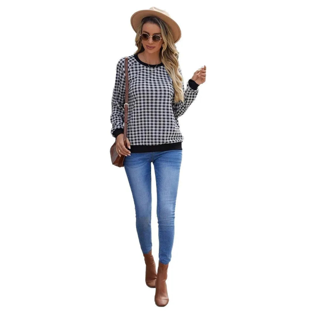 Black Japanese sweet plaid pattern pullover sweater with long sleeves