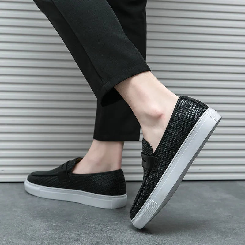 Korean style men's casual flat shoes brown artificial PU upper with sewing line detail