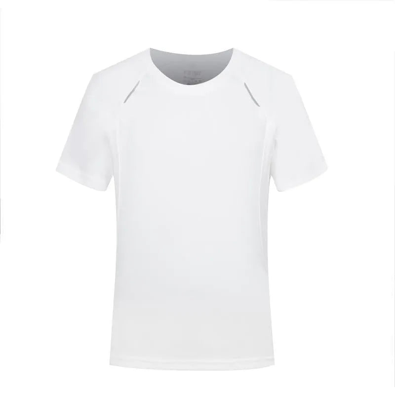 Quick-drying slim fit T-shirt in polyester viscose fabric shown in various solid colours with round neck and short sleeves.