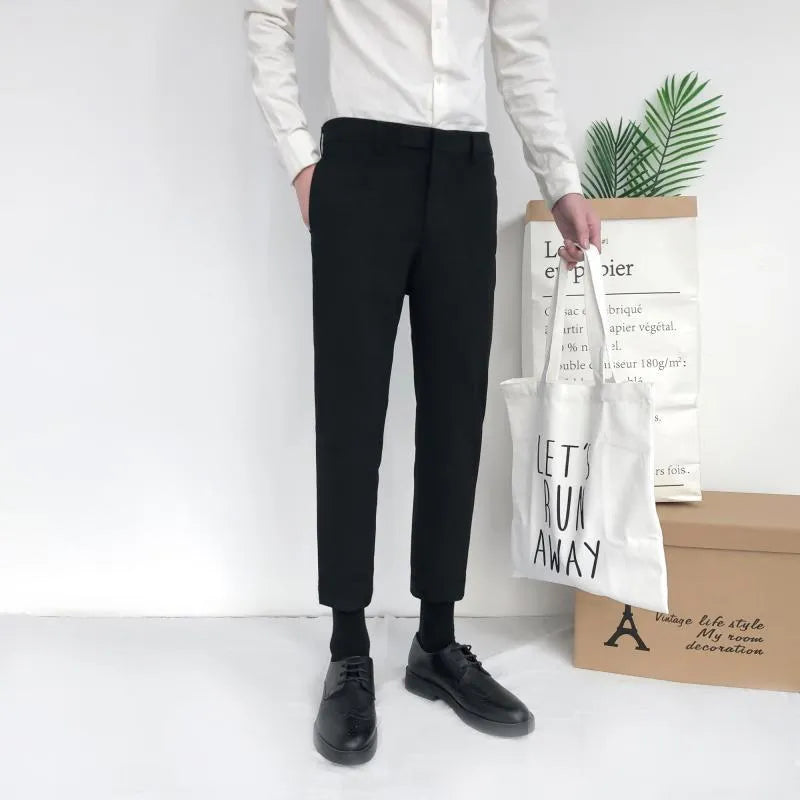 Men's straight-leg casual pants in black cotton fabric with drawstring waist closure